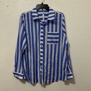 ❗️SOLD❗️ny collection • blue and white striped button down